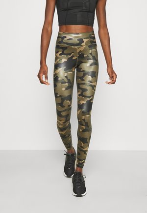 Alle Rosa camouflage aufgelistet