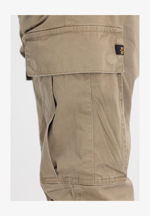 Alpha Industries AIRMAN PANT - Pantaloni cargo - taupe