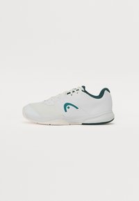 Hvid sportsko med mesh-yderside, teal akcenter og snørebånd. Har en gummisål og strukturerede paneler for greb og støtte.