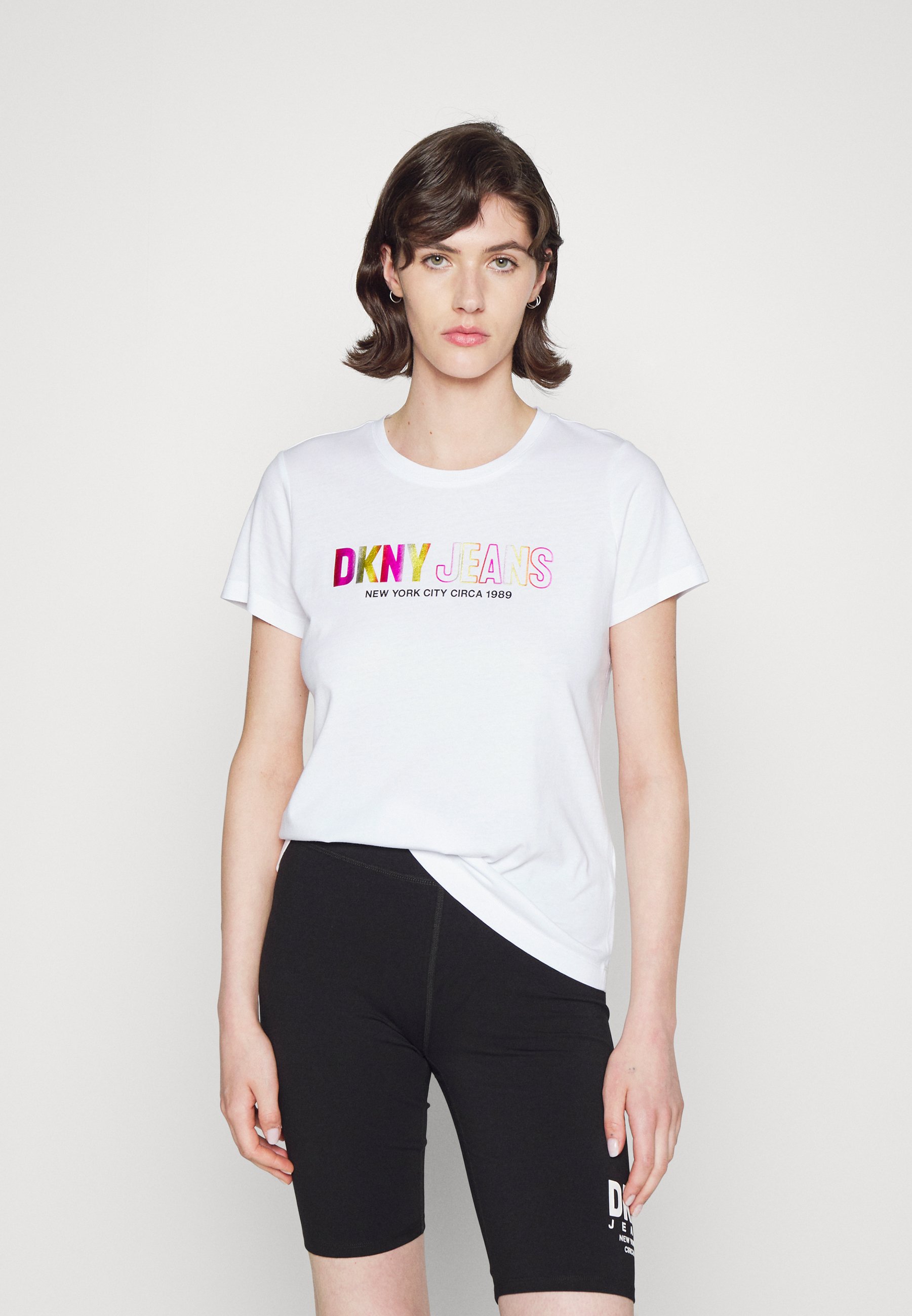 DKNY OMBRE LOGO - Print T-shirt white/multi-coloured/white - Zalando.co.uk