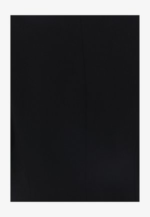 Schwarzes Kleid mit einer taillierten Form, glatter Textur und sichtbaren Nähten. Der Stoff wirkt weich und hat einen leichten Stretch.