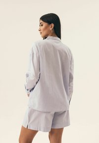 Henderson NANDA SET jasnoniebieski