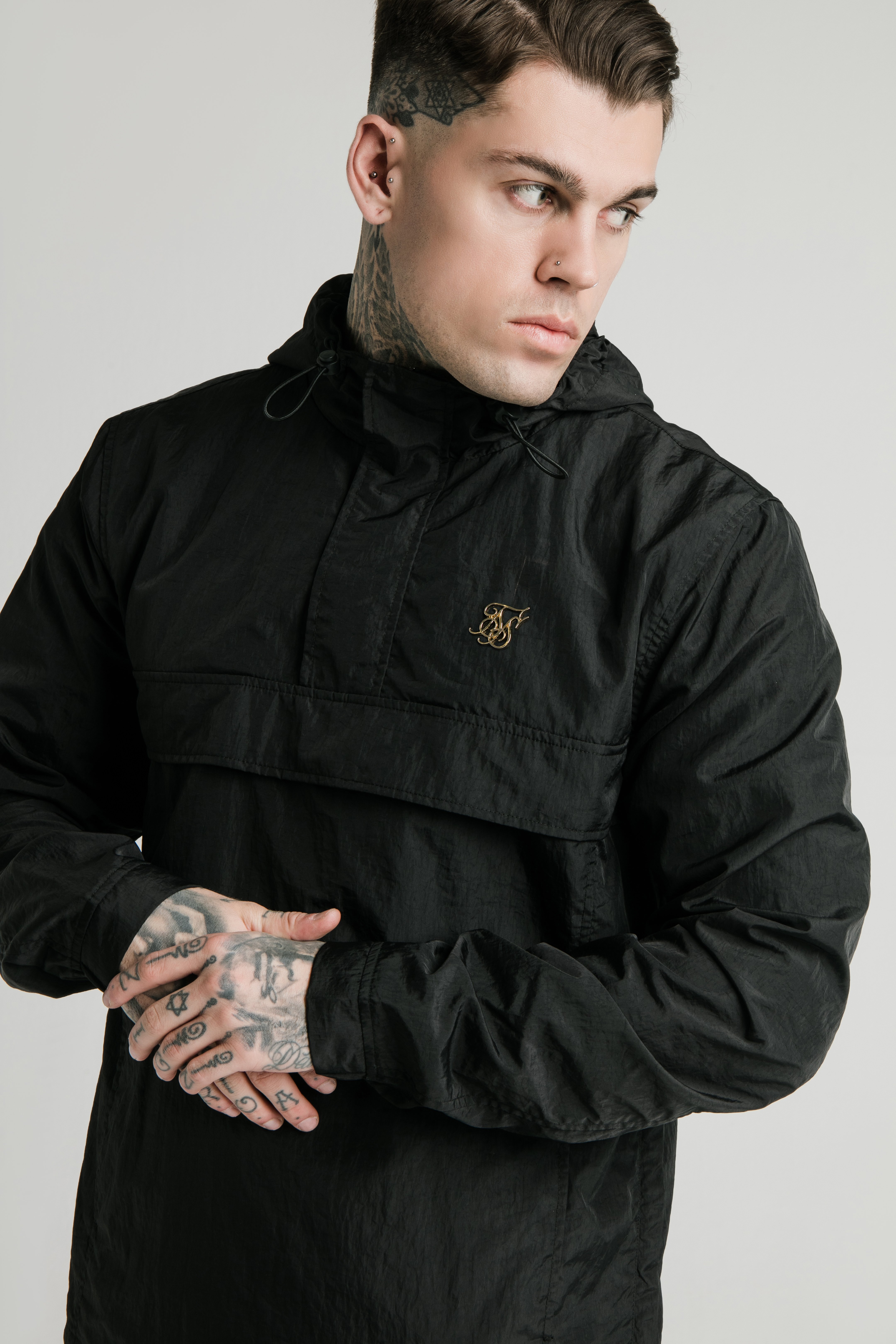 SIKSILK Cortaviento - black/negro - Zalando.es