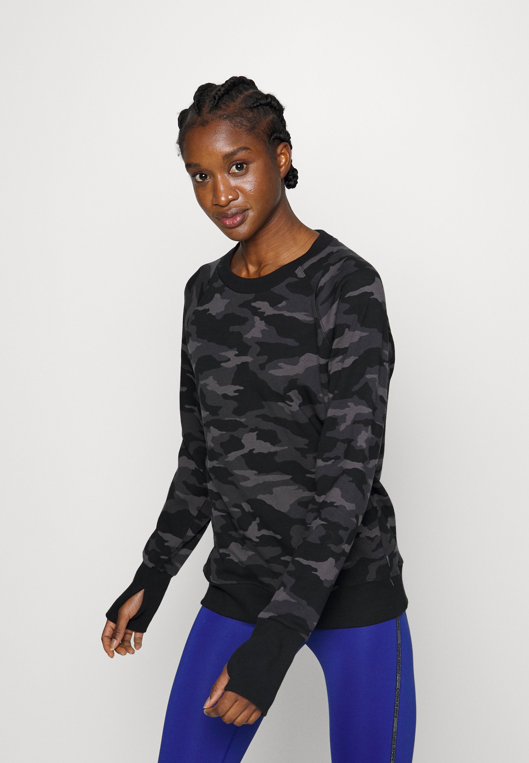 Athleta TRIUMPH CAMO CREWNECK 