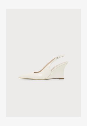 Stuart Weitzman, VINNIE SLING WEDGE - High Heel Pumps - linen