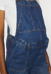 MAIAMAE DUNGAREE - Jardineiras - rip mid wash
