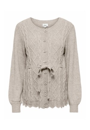 Svijetlosivi pleteni kardigan s uzorkom cerada, s okruglim izrezom, dugmadi sprijeda i vezanjem u struku. Raskošni rub i rebrasti manšeti.