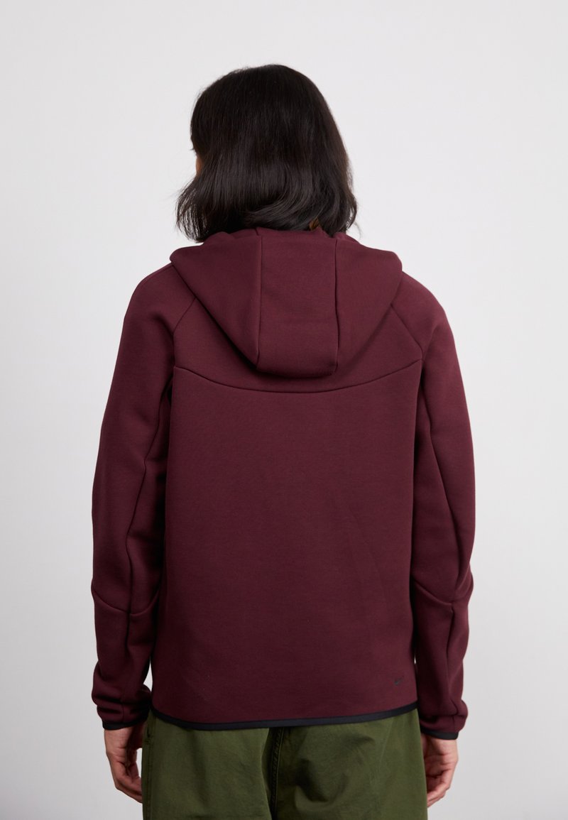 Nike Sportswear TECH FLEECE Sudadera con cremallera burgundy