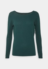 Grüner gestrickter Pullover mit langen Ärmeln, der ein strukturiertes Wabenmuster und einen weit ausgeschnittenen Ausschnitt aufweist. Weicher, leichter Stoff.