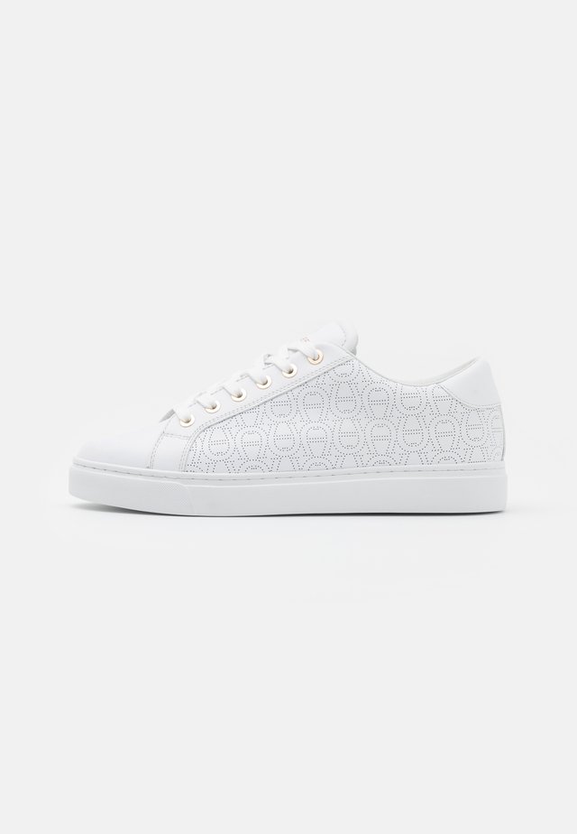 DIANE - Sneaker low - white