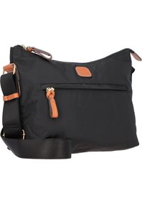 Borsa a tracolla nera in nylon con chiusura a zip, dettagli in pelle e tracolla regolabile. Presenta una tasca frontale con zip.