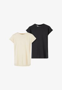 Kijelölve, whitesand black