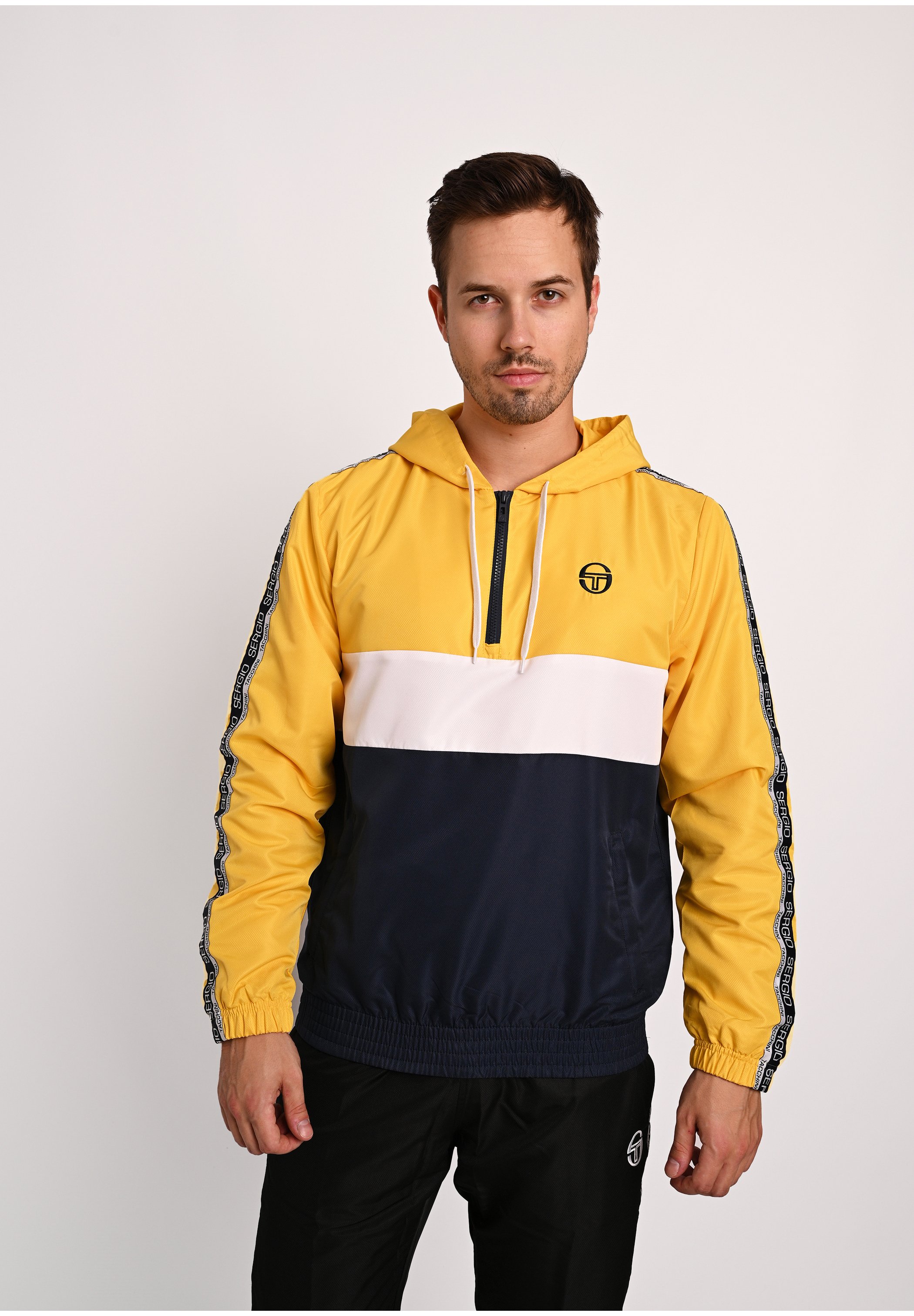 sergio tacchini veste