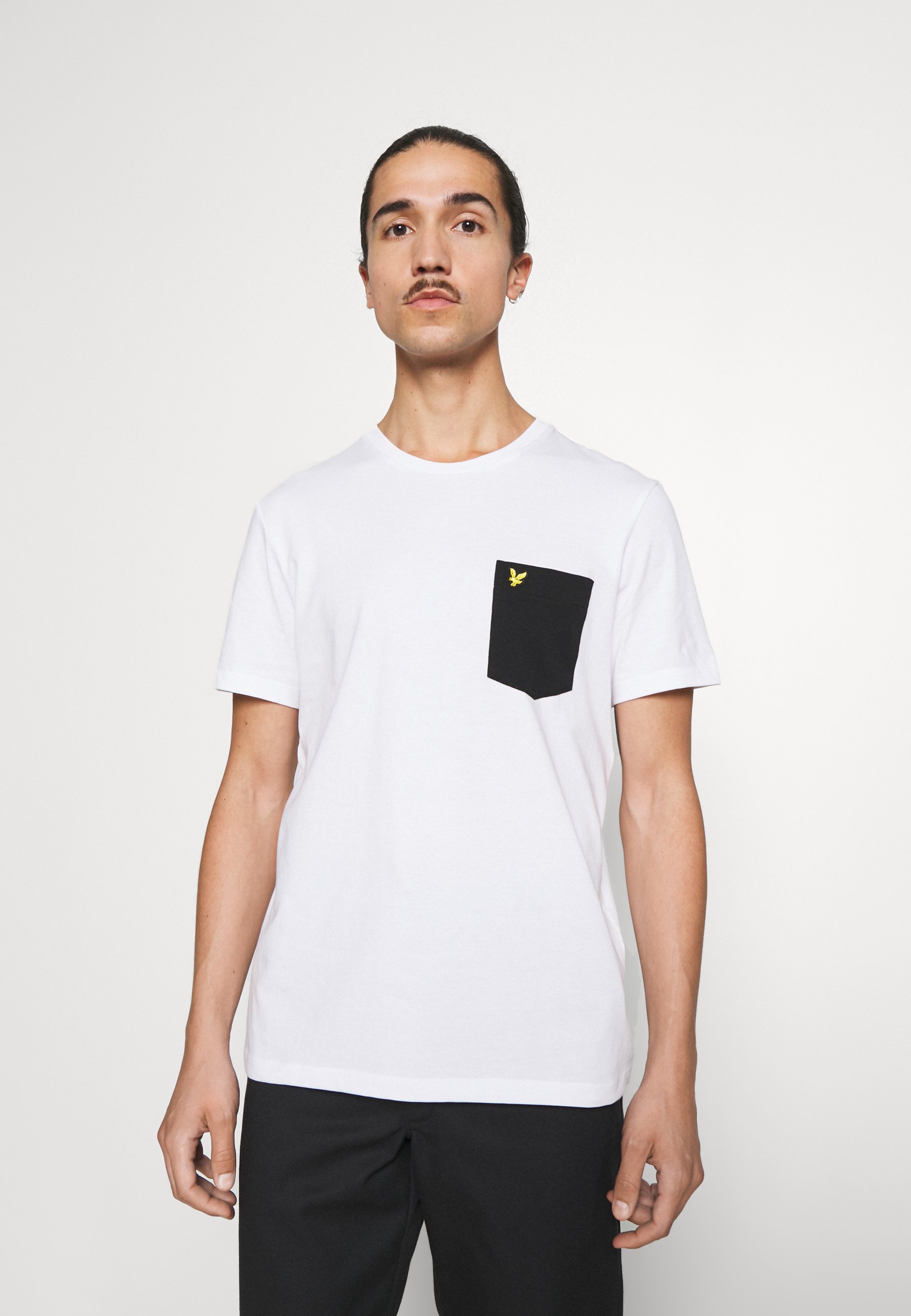 Lyle & Scott badjas S t/m XXL aanbieding bij Trekpleister Lyle & Scott badjas S t/m XXL aanbieding bij Trekpleister