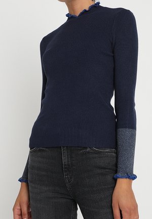 Sweter