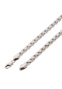 Ezüst fém lánc, amely összekapcsolódó ovális szemekből áll, sima textúrájú, és az egyik végénél masszív csatos záródás található.