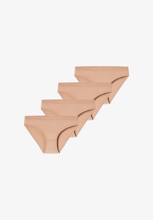 Quatre culottes bikini beige sans coutures pour femmes disposées en rangée décalée sur fond blanc.