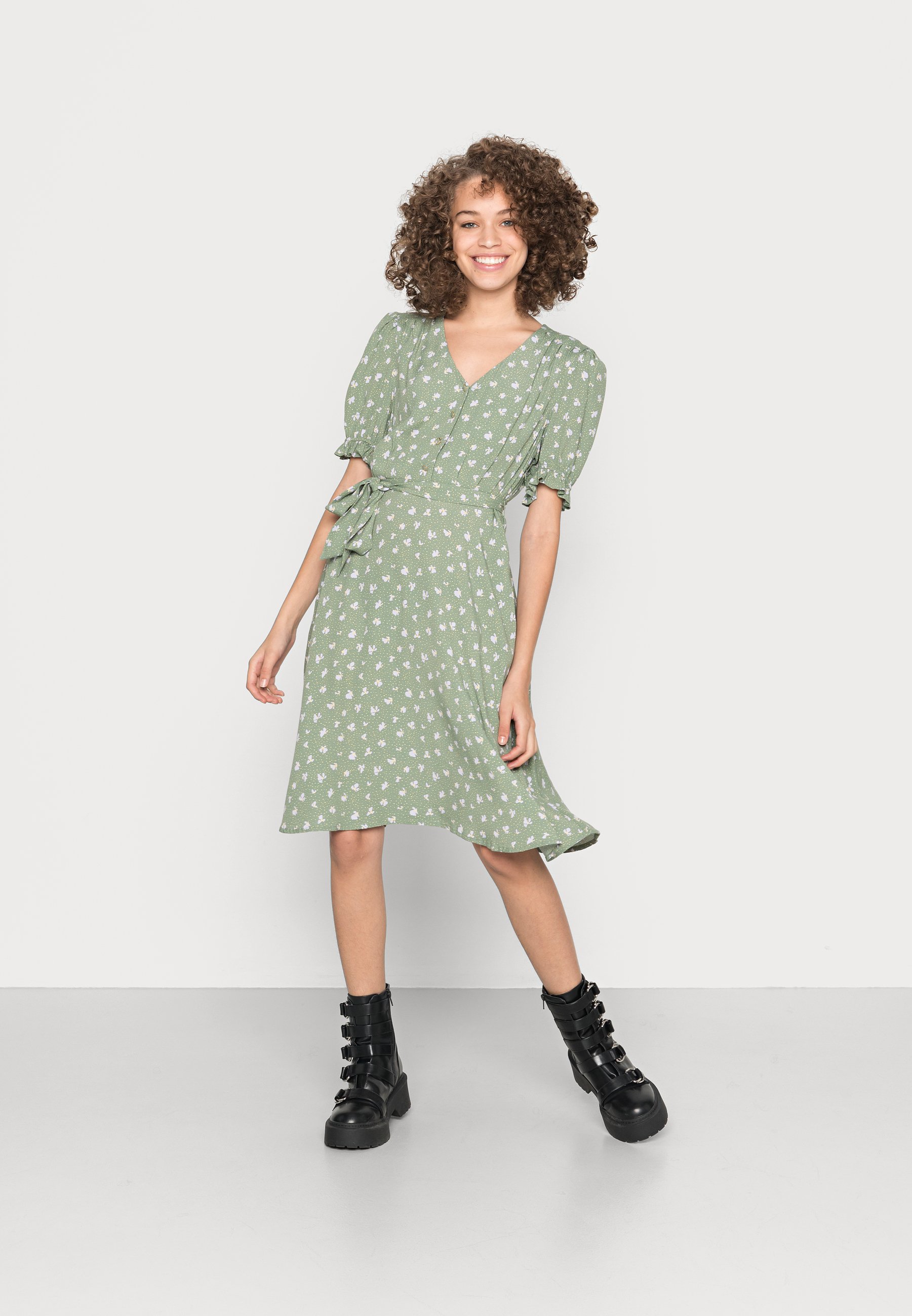 Nümph NUSARAH DRESS - Day dress - sea spray/green - Zalando.co.uk