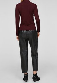 s.Oliver BLACK LABEL Sweter