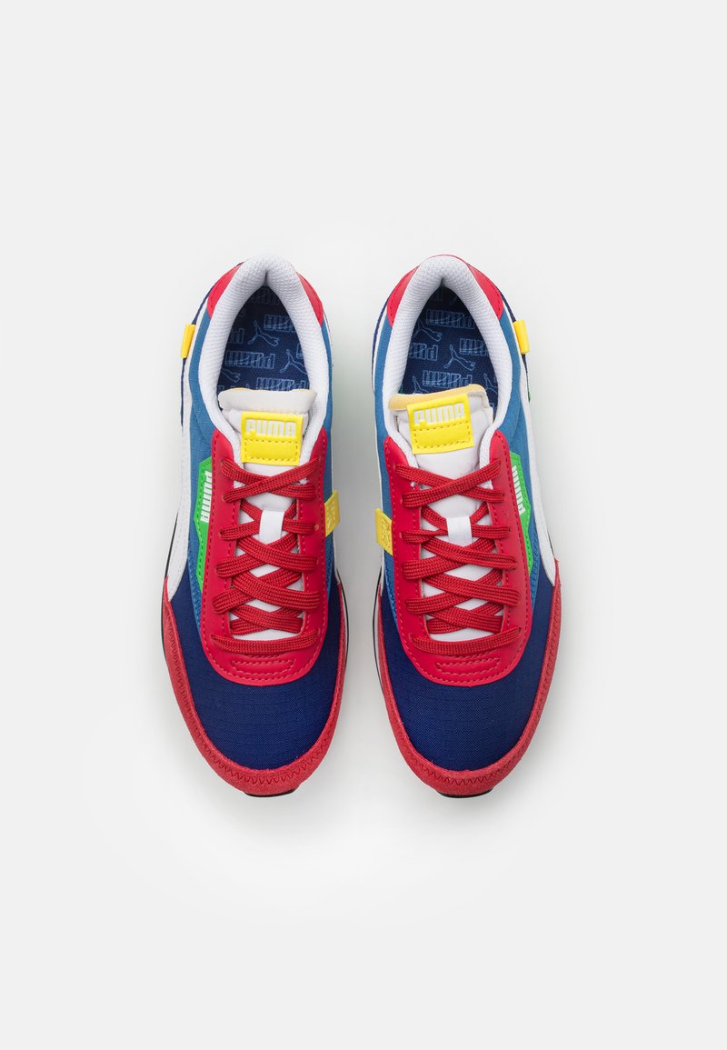 Puma Future Rider Play On Unisex Trainers American Beauty White Grey Zalando Co Uk