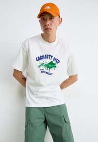 Carhartt WIP - T-shirt z nadrukiem