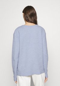 American Vintage Stickad tröja - blue