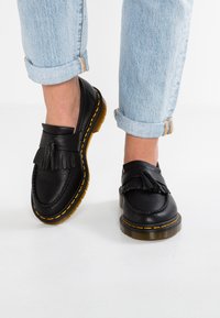 Dr. Martens - ADRIAN VIRGINIA - Loafers - black Miniaturebillede 1