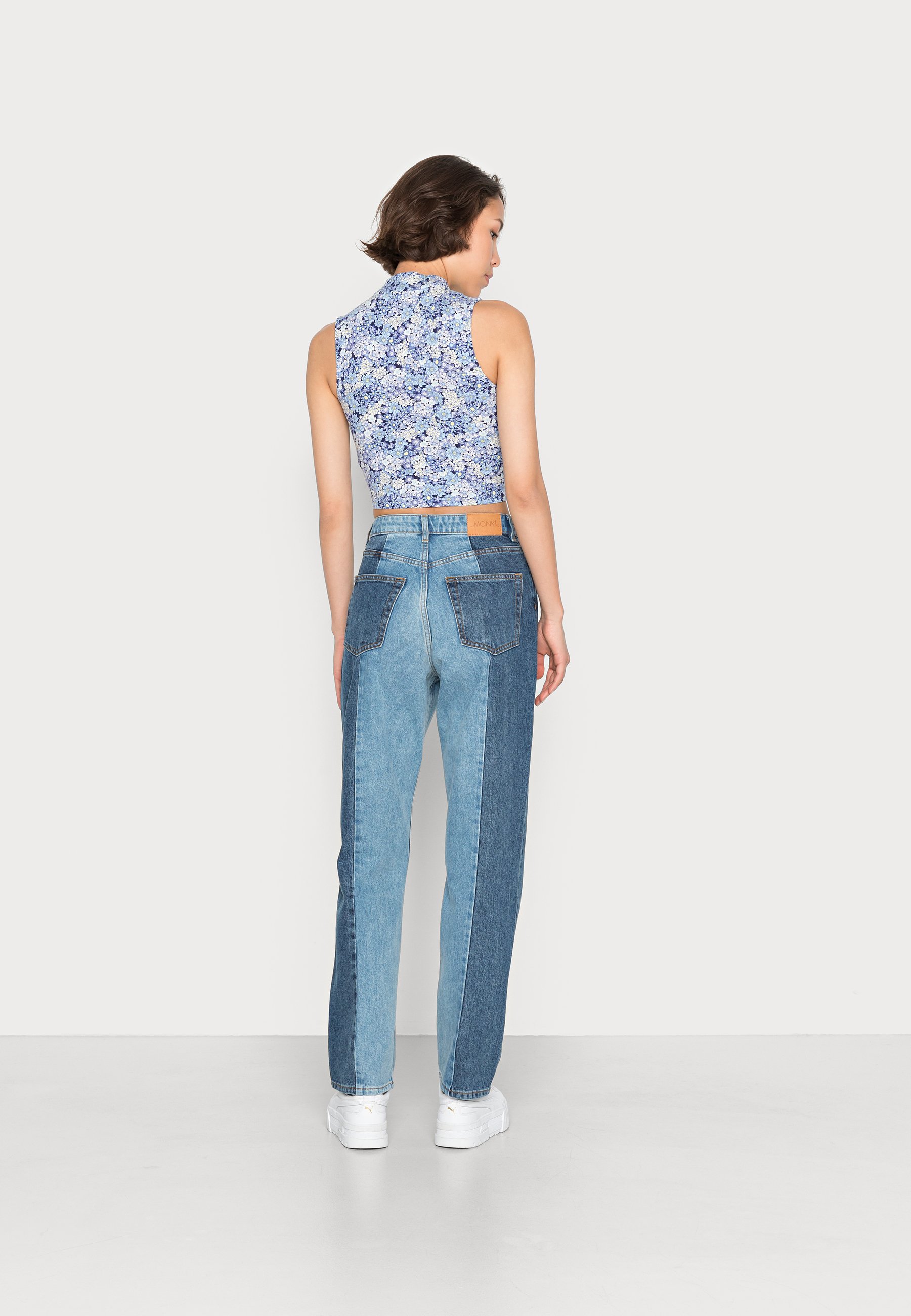 Monki Straight leg jeans - blue medium 