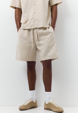 PULL&BEAR RUSTIC - BERMUDA  - Kratke hlače - beige
