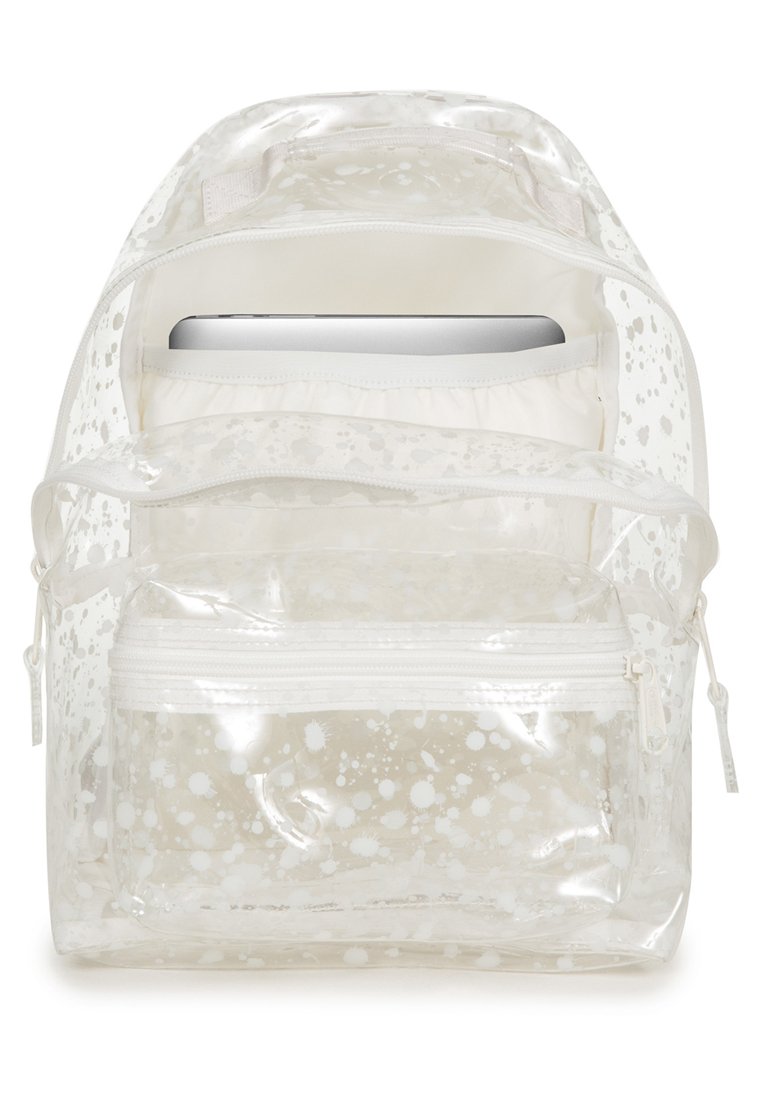 eastpak plastic