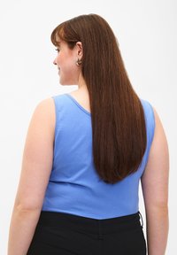 Zizzi BASIC - Top - blue bonnet