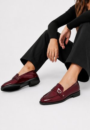 Day Vine, DAY VINE DAMEN SANDALETTEN SANDALETTEN - Instappers - rot