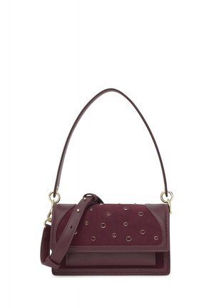 Bordowa torebka ze skóry i zamszu z złotymi oczkami, górnym uchwytem i odpinanym paskiem na ramię.