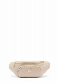 Banane en cuir beige de forme courbée, avec quincaillerie dorée, fermeture éclair supérieure et poche avant zippée ornée d'un logo.