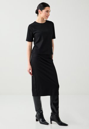STRAIGHT CUT REGULAR WAIST SLIT DETAIL MIDI  - Gonna a tubino - black