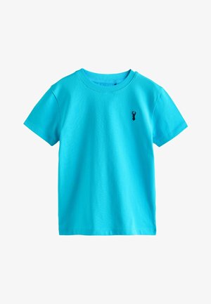 Helles blaues T-Shirt mit kurzen Ärmeln, Rundhalsausschnitt und kleinem schwarzem Hirschkopf-Logo auf der linken Brust.