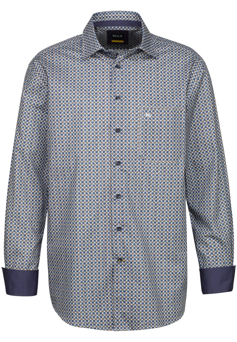 Camicia a maniche lunghe da uomo in un motivo geometrico blu e crema, con colletto classico, chiusura frontale a bottoni e polsini a contrasto di colore blu scuro.