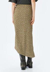 Koton FLORAL - Falda larga - khaki