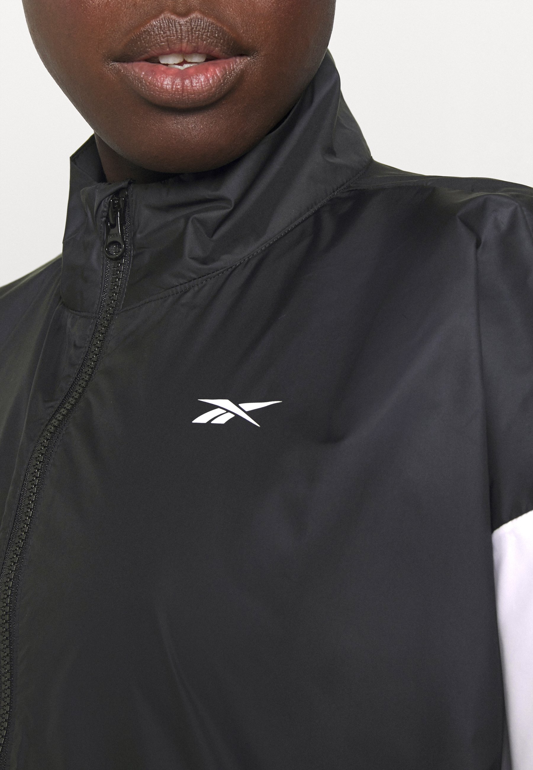 Reebok LINEAR LOGO JACKET - Training 
