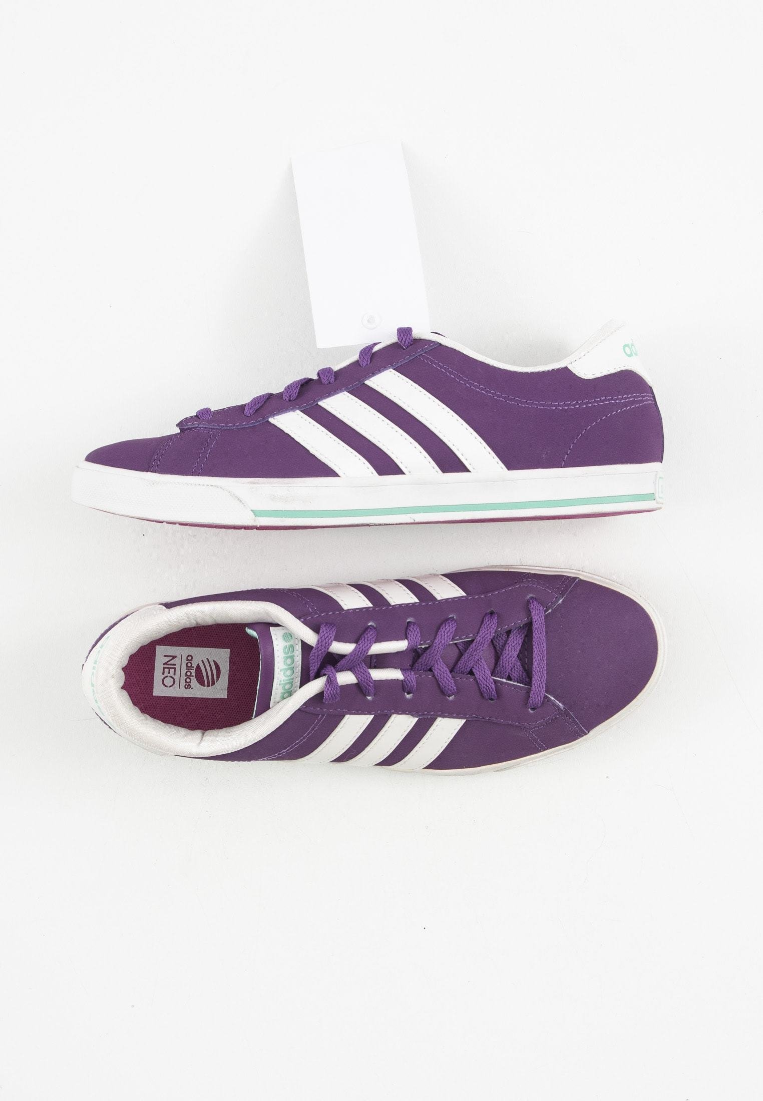 lila adidas