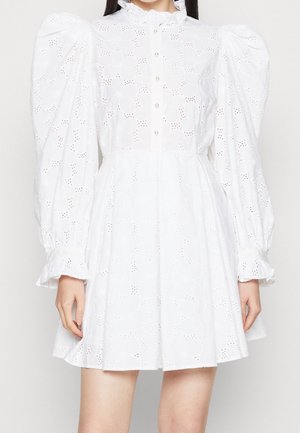 Day dress - white