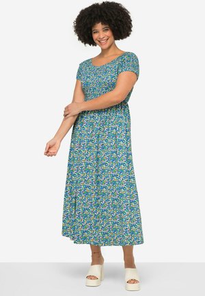 ALLOVERDRUCK GESMOKTE BÜSTE HALBARM - Maxi dress - medium blue