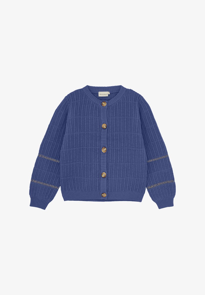 Blå strikket cardigan med kurvmønster, rund halsutringning, og fem treknapper. Har puffermer med gyldne detaljer.