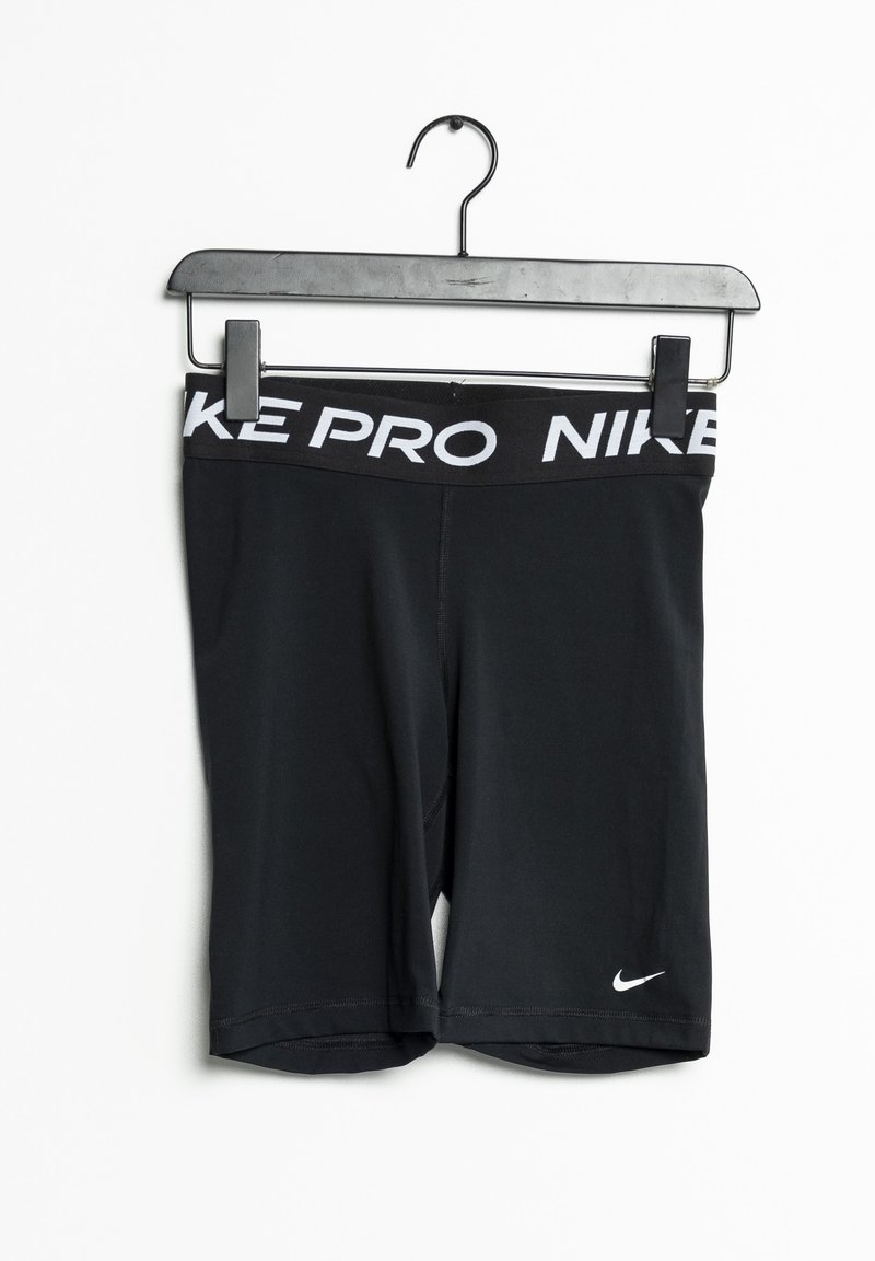 Svarta idrottsshorts med en NIKE PRO elastisk midja med vit text. Tillverkade av mjukt, stretchigt tyg, slutar ovanför knäet.