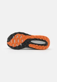 New Balance NITREL V5  - Zapatillas de trail running - shadow grey