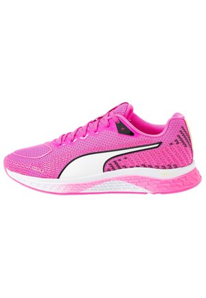 Chaussures de running sur route - pink