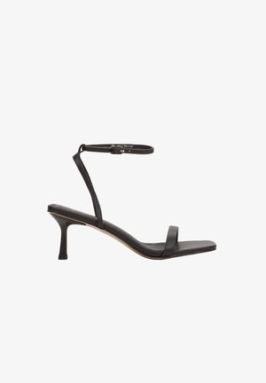 ESTRO, Sandale - dark brown