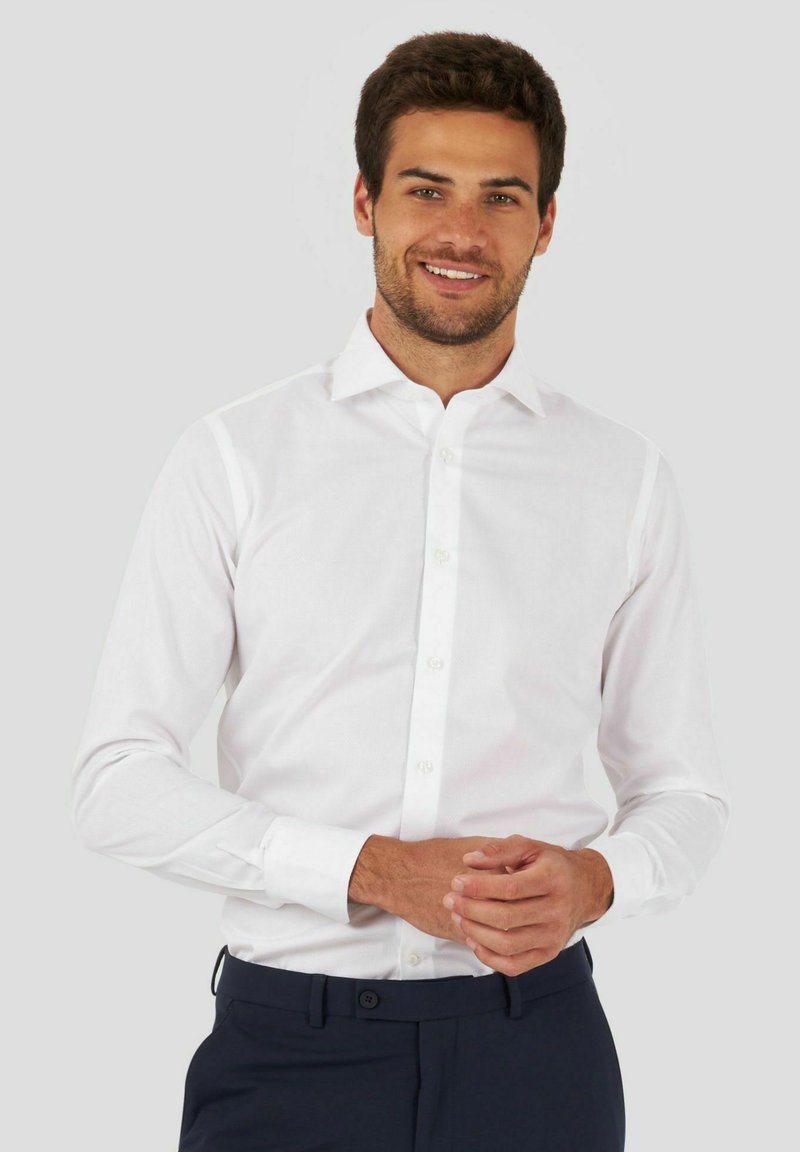 Conbipel SLIM FIT Formal shirt bianco/white Zalando.de