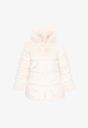 Fehér műszőrméből készült, pufi dzseki magas gallérral, vízszintes varrásokkal és enyhén bővülő aljjal. Puha tapintású, kapucnis kivitel.