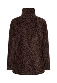 Brun fleece pullover med høj krave, præget af et sort leopardprintmønster, sidelæg og lange ærmer. Blød tekstur.